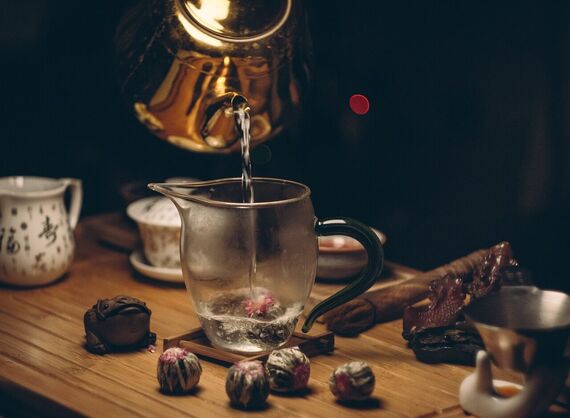 Как правильно заваривать чай. Техника и советы от чайного Mastera Tea